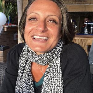 je peux aider les personnes âgées ou en situation de handicap, je peux garder vos enfants, effectuer des taches ménagères.