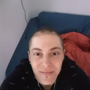 aide a la personne ménage courses