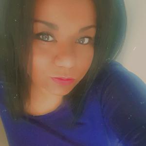 Emilie, baby-sitter,  garde d'enfant