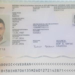 Agent polyvalent a Lyon (2 ans),restauration a avignon (plonge et preparation des salade...),Renovation des apartement a paris (1an)