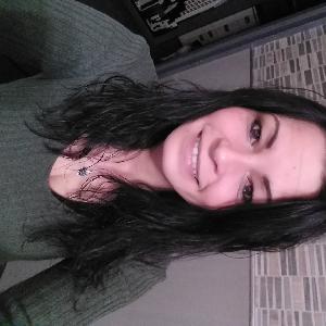 Dynamique souriante propreté vendeuse