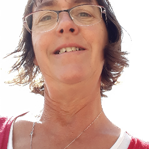 ménage repassage aide aux repas courses