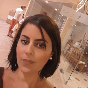 Bonjour avec mes 22 ans d'expérience dans le métier d'aide a la personne je propose mes sservices