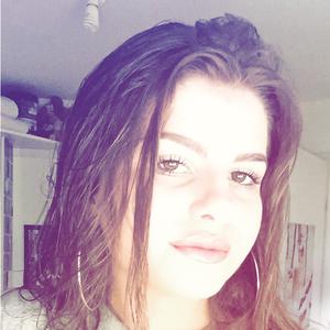 aides au tâches du quotidien, babyssiting, etc