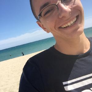 aide ménager , lingère ... etc