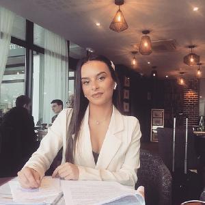 Mélissa, baby-sitter pour vos petits bouts