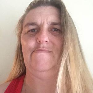 je suis assistante de vie avec une expérience de plus de 20 au près de personne en situation de handicap et âgées je suis a la recherche de garde de nuit