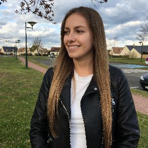 Baby-sitter ou aide aux devoirs au Mans et ses alentours