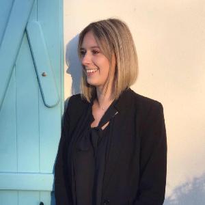 Je recherche un job étudiant d'aide à domicile