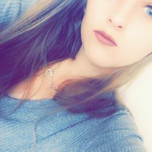 Entretiens du sol, dépoussiérage, lessives, repassage, coutures