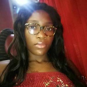 Nettoyage, entretien de la maison, repassage, aide pour les études des enfants,gérer la lessive.