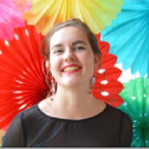 Baby-Sitter à Vitré et dans les alentours, Cours d'anglais ou d'histoire à domicile, ménage