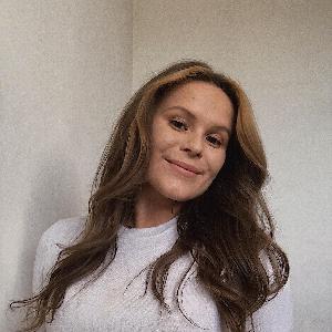 femme de menage; cuisinier; baby-sitter