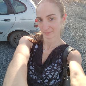 Baby-sitter   ménage vendeuse