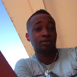 Chauffeur livreur où caissier + la mise en rayon à Bordeaux