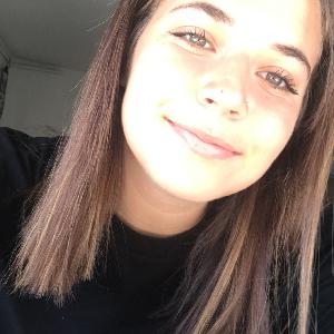 Ménage à  domicile