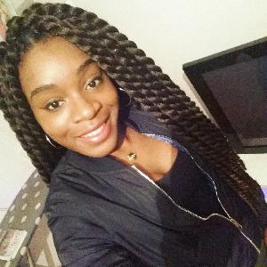 femme de ménage et baby-sitter