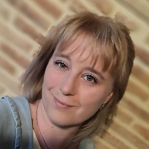 Je me propose en tant que aide ménagère