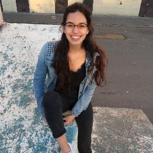 aide aux devoirs ou aux personnes agées, babysitting, cours d'anglais