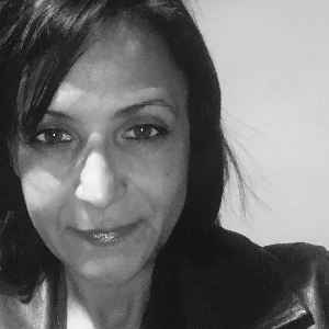 Bonjour, je propose mes services pour livraison de courses aux personnes âgées sur istres