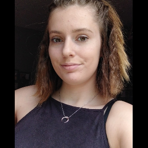 Garde, course, repas, toilette, habillage