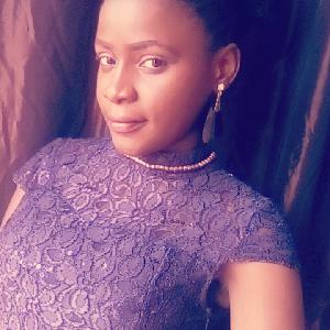 Baby-sitter, nettoyage, traduction , briads sur cheveux