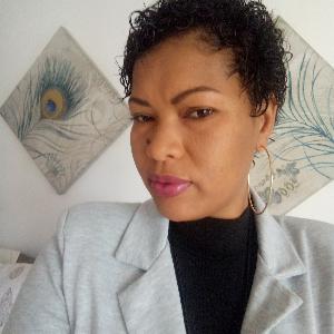 Bonjour ,je propose mes services ménage, repassage je suie