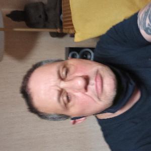 Je cherche un poste d'aide menager à Nantes