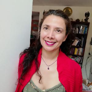 Je cherche un emploi, auxiliaire de vie.