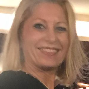 Je vous propose mes qualités informatiques pour faire du publipostage sur Montpellier pour travailler entre 3h et 4h par jour. Je m’appelle ANNE PÈRES, j’ai 46 ans, sans enfant et actuellement libre car viens de partir de ma société. Je suis délégué médic