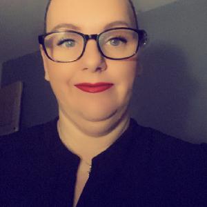 Bonjour voila je recherche pour aide les personne âgée à domicile dans les tâches ménagères ,rangement, repas,aide a la toilette,accompagnement medecin autre jeux de société ex