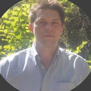 Étudiant en 2ème année de Master, donne cours informatique, Maths, Français, MAO