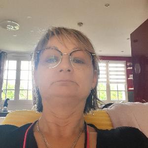 Bonjour je vous propose mes services pour l'entretien de votre maison