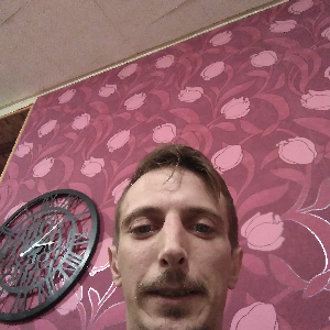 Bonsoir je recherche tout types de travail