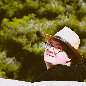 Aide au Ménage, Baby-sitting, Cours particuliers sur Toulouse