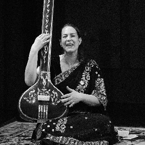 Cours de musique indienne/Chant sacré de l'inde /chant méditatif/coach vocal/chant jazz/techniques vocales/ yoga du son