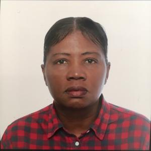 Proposer des activités adaptées à l'âge de l'enfant. Assurer la sécurité et le confort de l'enfant.Préparer le repas .