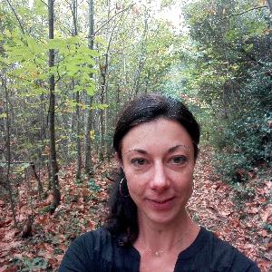 Ménage,repassage,préparation des repas,entretien du linge.