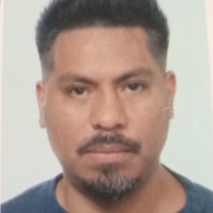 Je propose auxiliaire de vie.