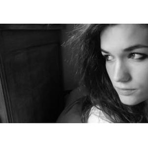 Jeune fille cherche petits bouts à garder  :)