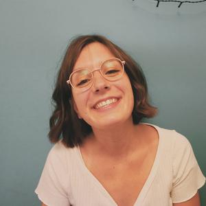 Soutien scolaire pour tout âge, du primaire au lycée - Etudiante en Master FLE