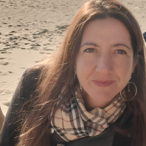 recherche emploie de femme de ménage , lessive ,repassage ,ect..