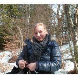 Jeune fille pour baby-sitting