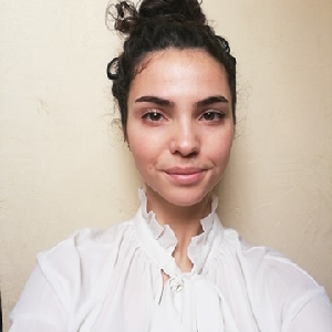 Etudiante cherche petit travail pour les vacances