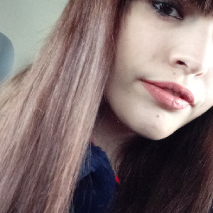 Bonjour je peut vous aider à faire le ménage la cuisine la toilette aide a l'habillage