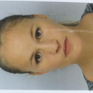 Baby-sitter,ménage,entretien des locaux.