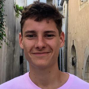 Aide aux devoirs anglais et maths.