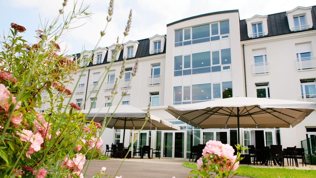 photo couverture RESIDENCE DU PLATEAU