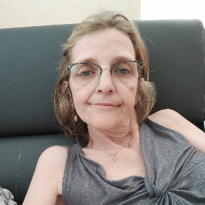Ménage garde d enfants aide a la personne