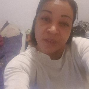 Assistante/auxiliaire de vie de jour/nuit